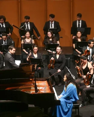 Live concert by Harry Potter and the Deathly Hallows Part 2 In Concert