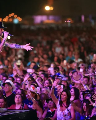 Summer Dean - Artist Tampa