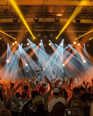 Live concert by The Steel Wheels