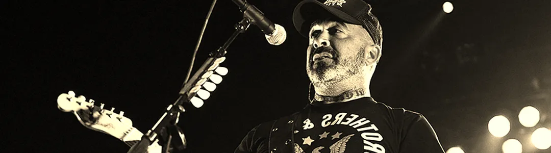 Aaron Lewis and The Stateliners