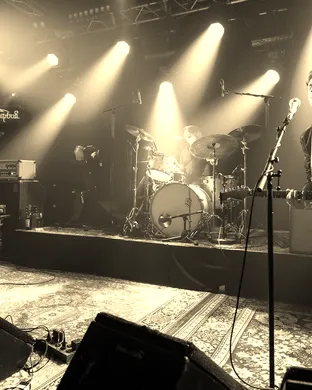 Mo Lowda and The Humble Tampa